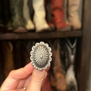 Concho wild rag slide Accessory